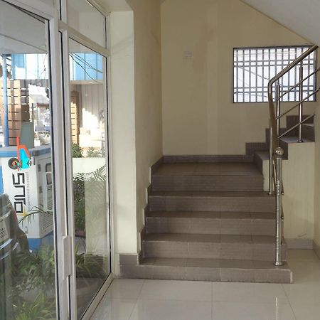 Hotel Nithin Krishna تيروباتي المظهر الخارجي الصورة