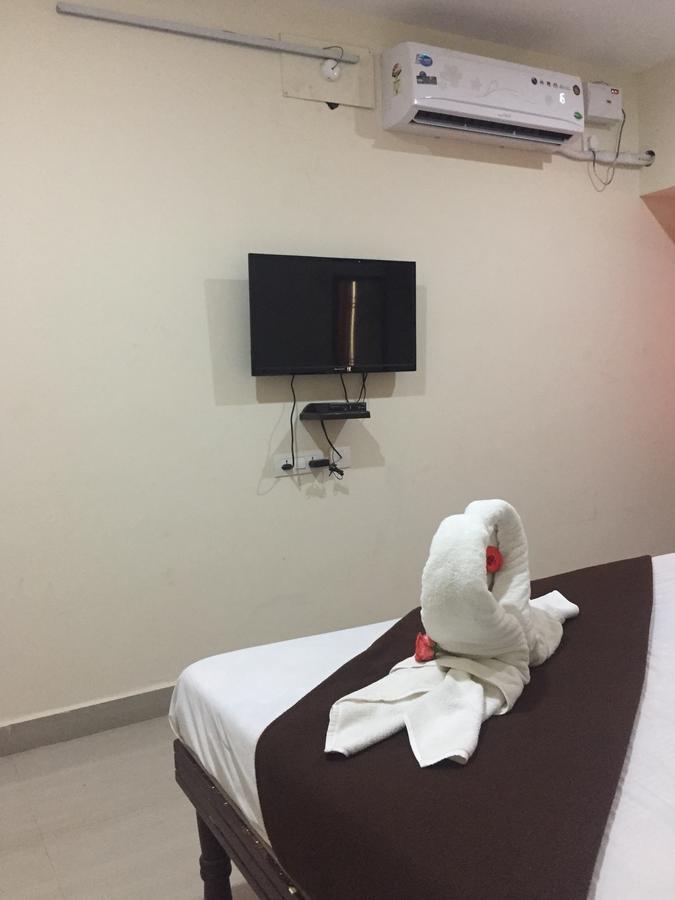 Hotel Nithin Krishna تيروباتي المظهر الخارجي الصورة
